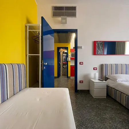 Daire Camperio & Colorful In Cordusio